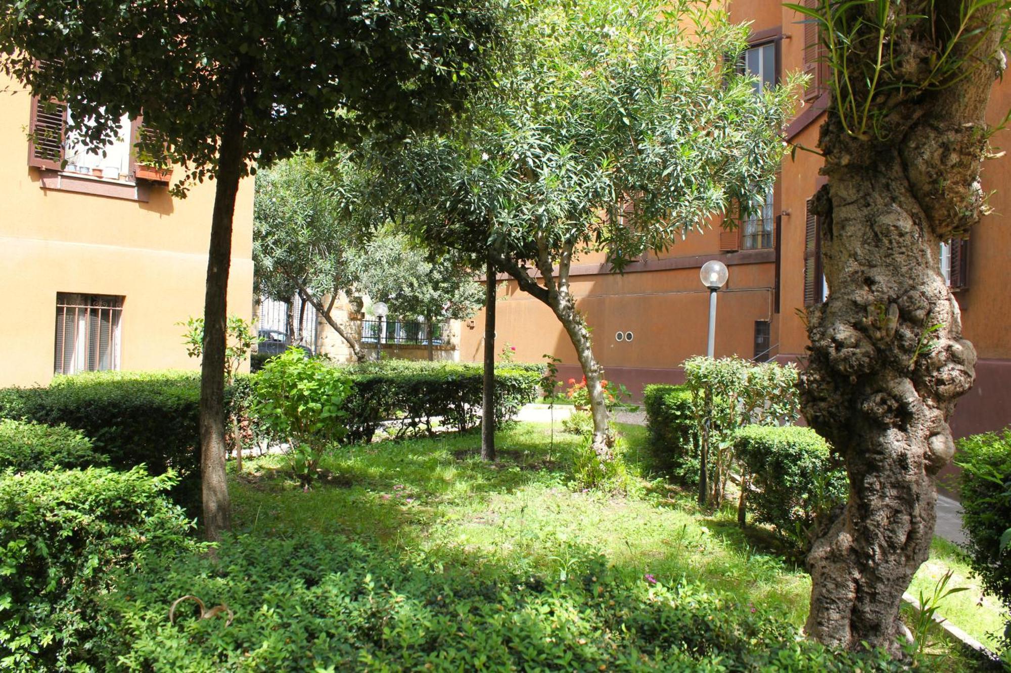 Apartamento Epirhome, Tra Colosseo E Porta Santa *